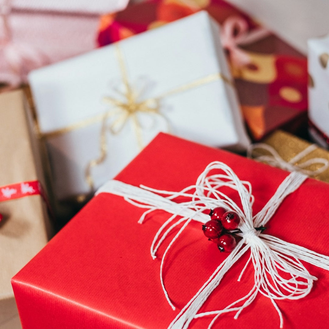 The Golfer’s Gift Guide: Real Gifts for Real Golfers (No Chachki Please)